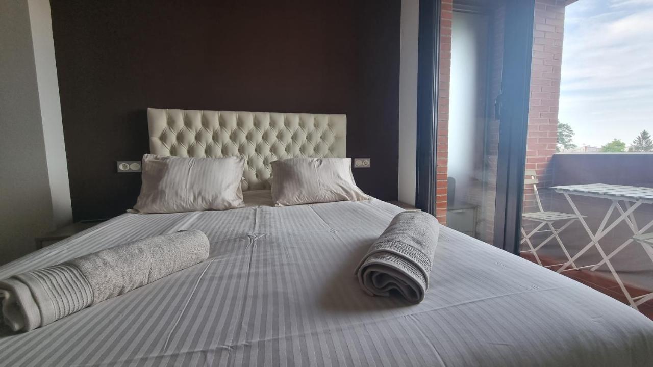 Piso Zona Hospital 6 Personas Apartment Oviedo Exterior photo
