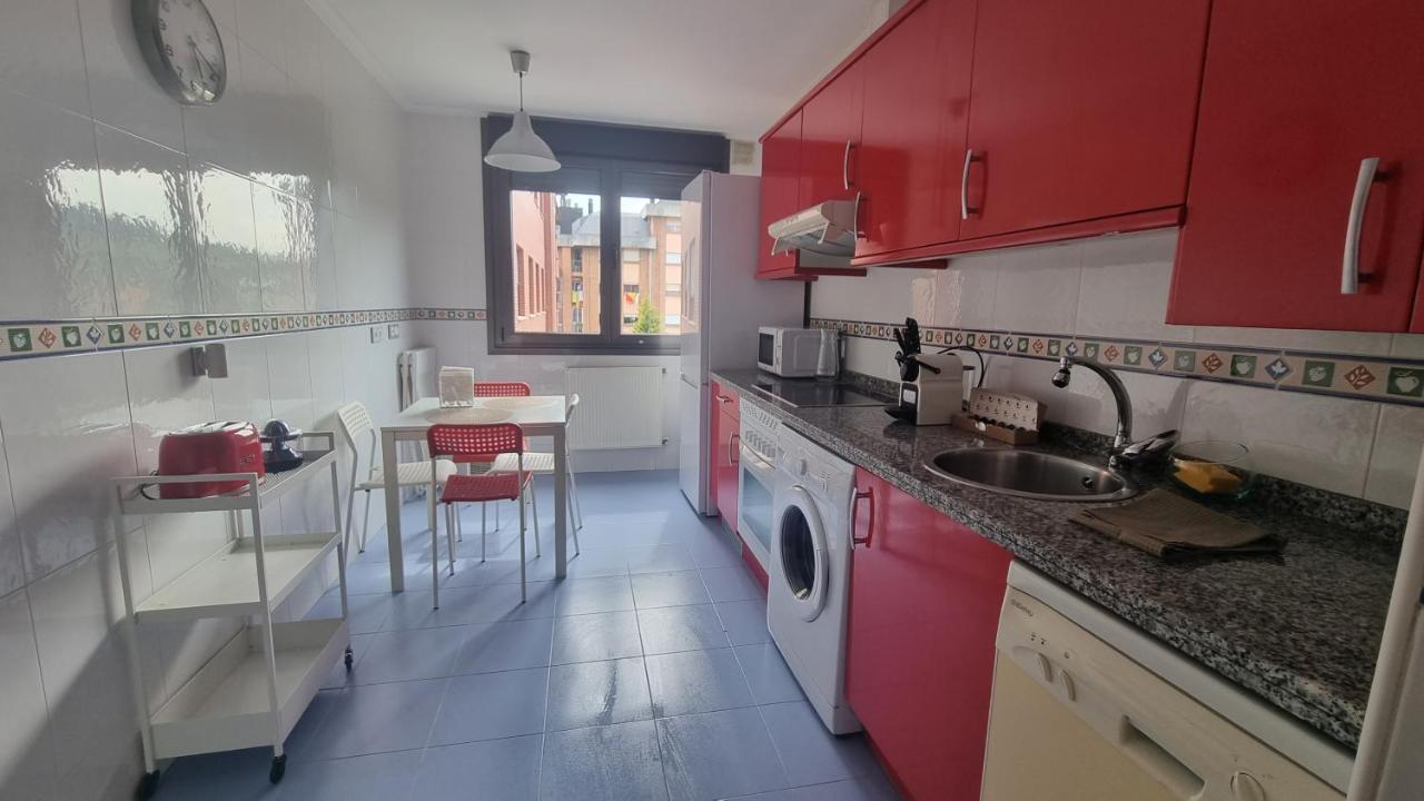 Piso Zona Hospital 6 Personas Apartment Oviedo Exterior photo